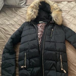 Vinterjacka från Roco Baroco  - Nyskick, aldrig använd, strl 36