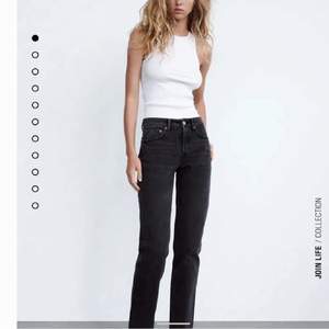 Intressekoll på dessa supersnygga jeans från zara eftersom att dom är för korta för mig som är ca 174💓