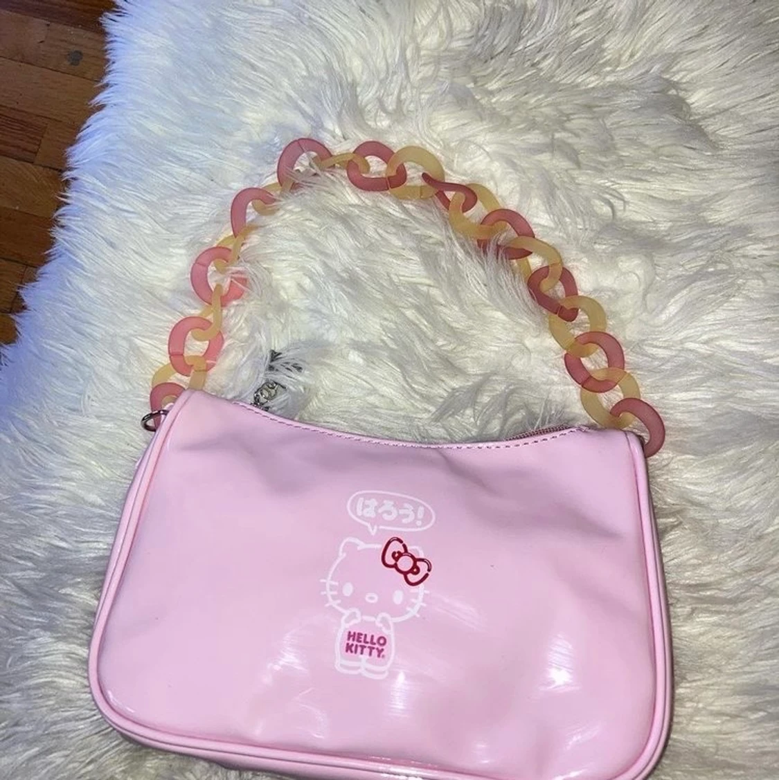 Hello kitty off shoulder bag