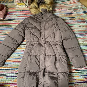 Jackor!  - Säljer mina gamla höst/vinterjackor från förra året! 70 kr st 💜 Frakten ingår i priset 💜🤍