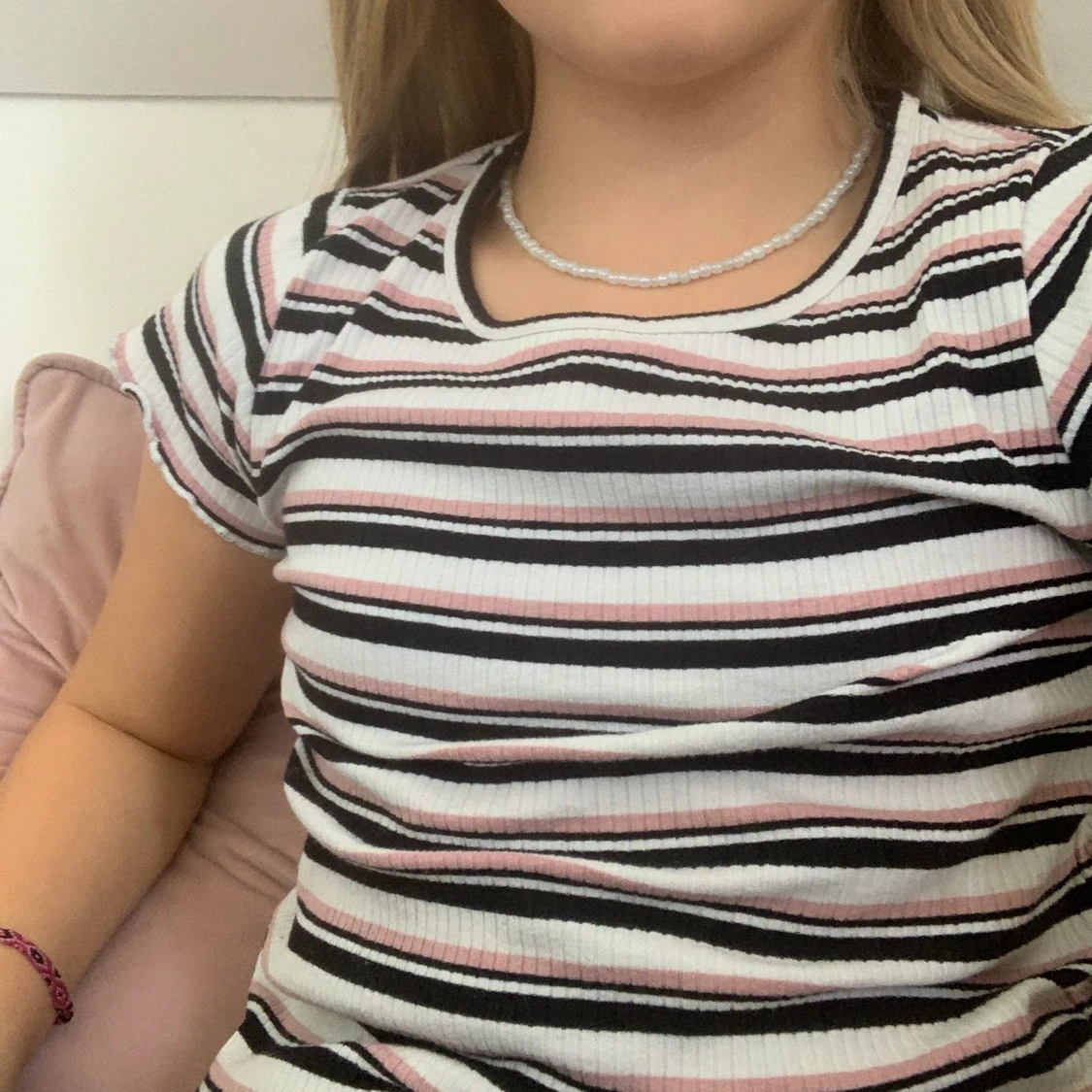 Rosa svat vitt randig tröja