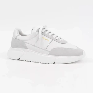 Arigato skor - Använda 2-3 gånger och inte alls smutsiga 