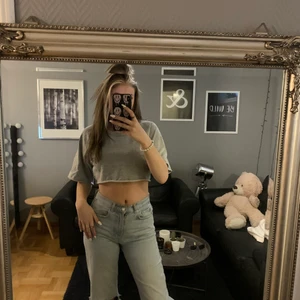 Cheap monday  - Säljer denna fina ”Mag tröjan” från cheap monday då den bara ligger i min garderob💕