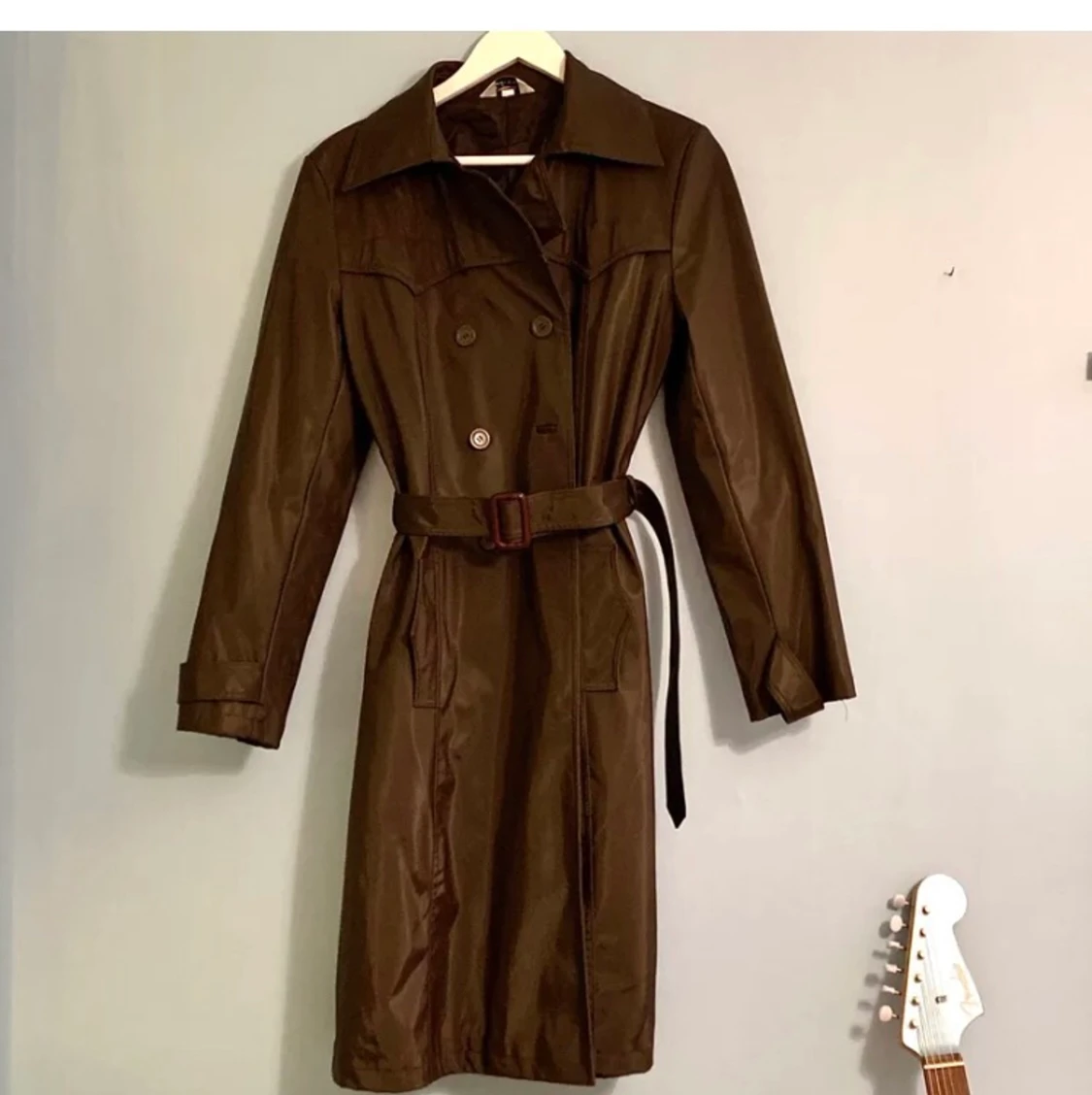 Brun Trenchcoat  - 90
