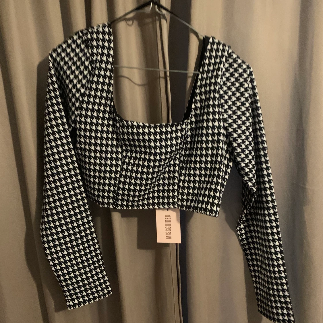 Oanvänd topp från missguided  - 90