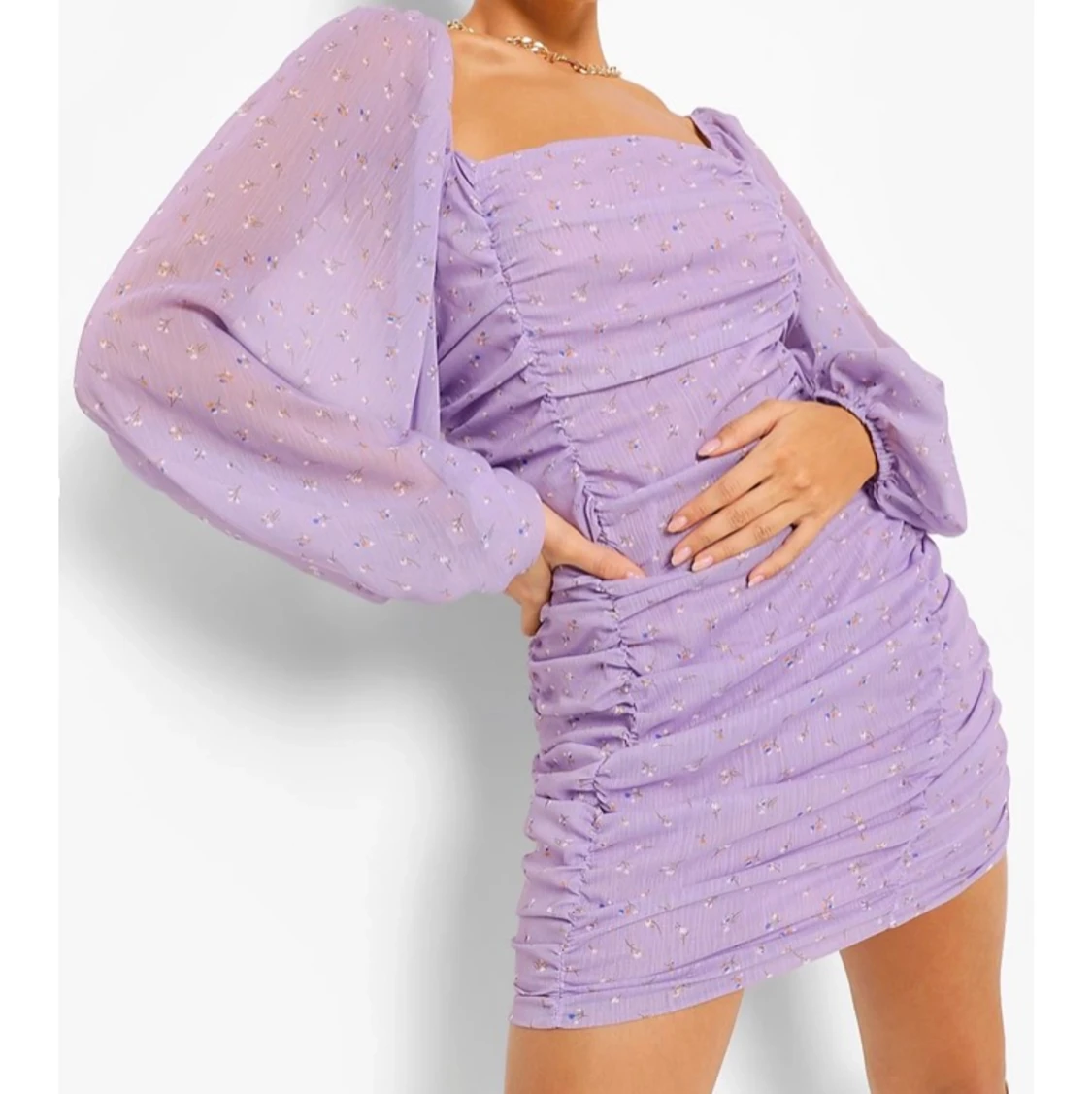 Rynkad miniklänning lila