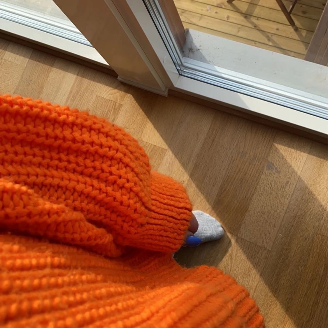 Orange h&m tröja - 90