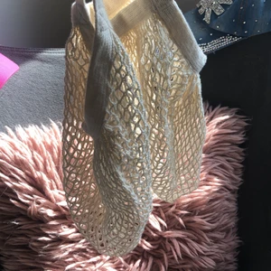 Nätväska  - Fin nätpåse/tygpåse köpt på H&M!