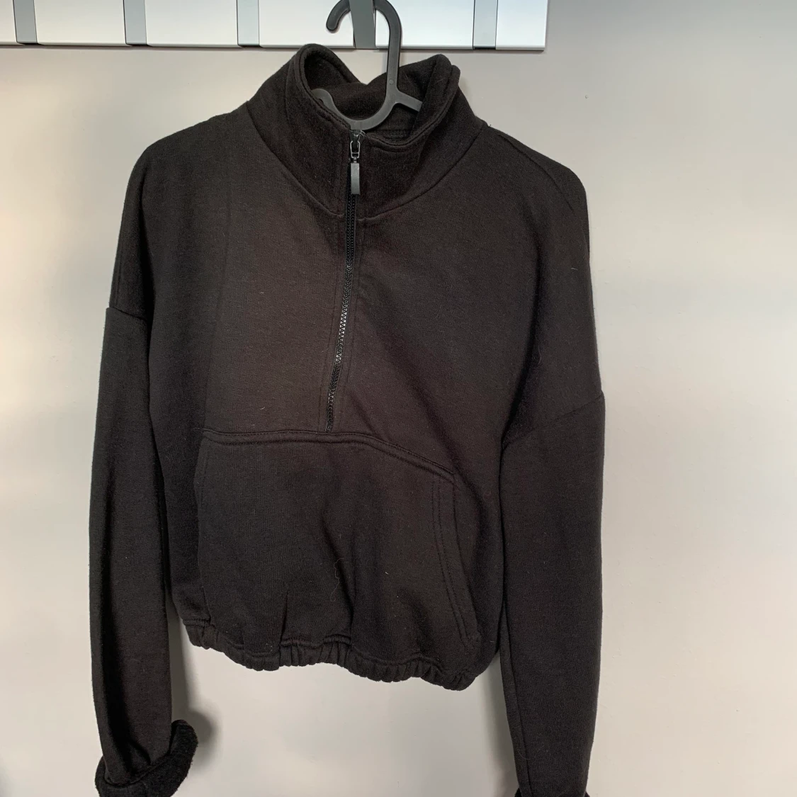 Half zip sweatshirt 