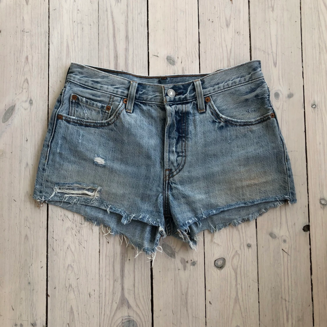 Levis shorts - 90