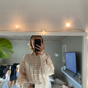 Rutig skjorta  - Rutig skjorta, aldrig använd. 