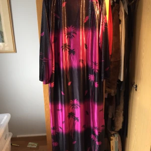 Morgonrock - Kompletterar min andra annons med fler bilder