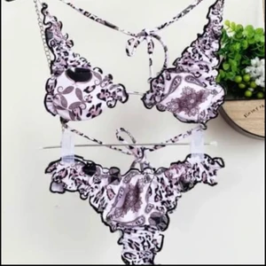 Bikini - Säljer Denna fina bikinin 🤍 stl S