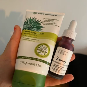 Lite greeeejer - The ordinary ”bloodmask” endast testat en droppe. SÅLD. Även en hårbottenskrubb från Yve Roche som jag testat en gång som ej passa mig. Ordinariepris 150 kr säljer för 80 kr🥳💖🌸❤️