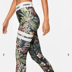 Stronger tights  - Nästan oanvända strongerbyxor i bra skick❤️köparen står för frakt