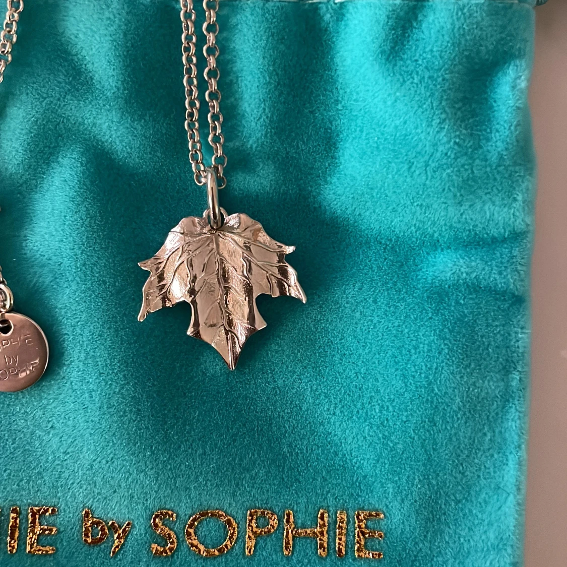 Helt nytt Sophie by Sophie halsband. - 91