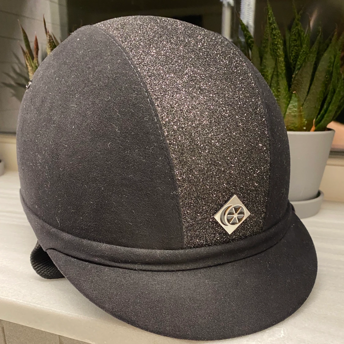 CharlesOwen ridhjälm 