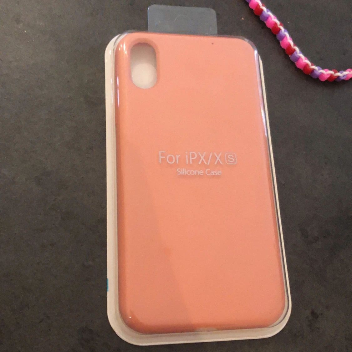 Aprikosfärgat skal - 90