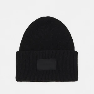 Svart mössa - Helt ny 