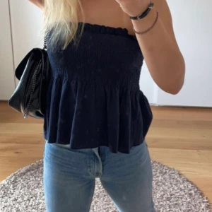 H&m - Super fin topp utan band ☺️ storlek S