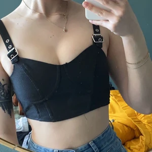 Tröja  - Skönt material och sällan använd 