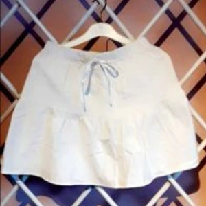 Kjol stl.S - Ny och oanvänd