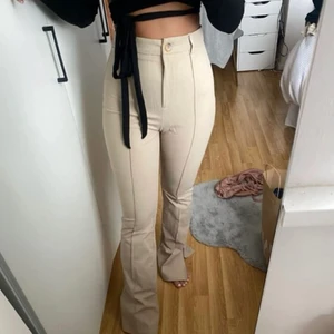 Kostymbyxor - Strl M. Endast testade. Finns i Tyresö/Fraktar☺️