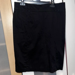 Kjol strl 40 - Oanvänd