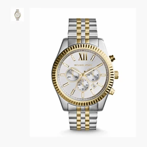 Michel kors  - Helt ny med etiketter på köptes för 4 dagar sen, men kunde ej returneras. 