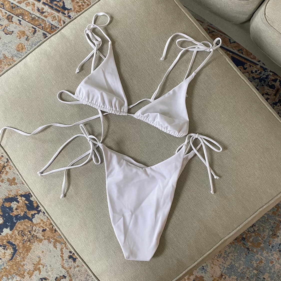 Helt oanvänd bikini!