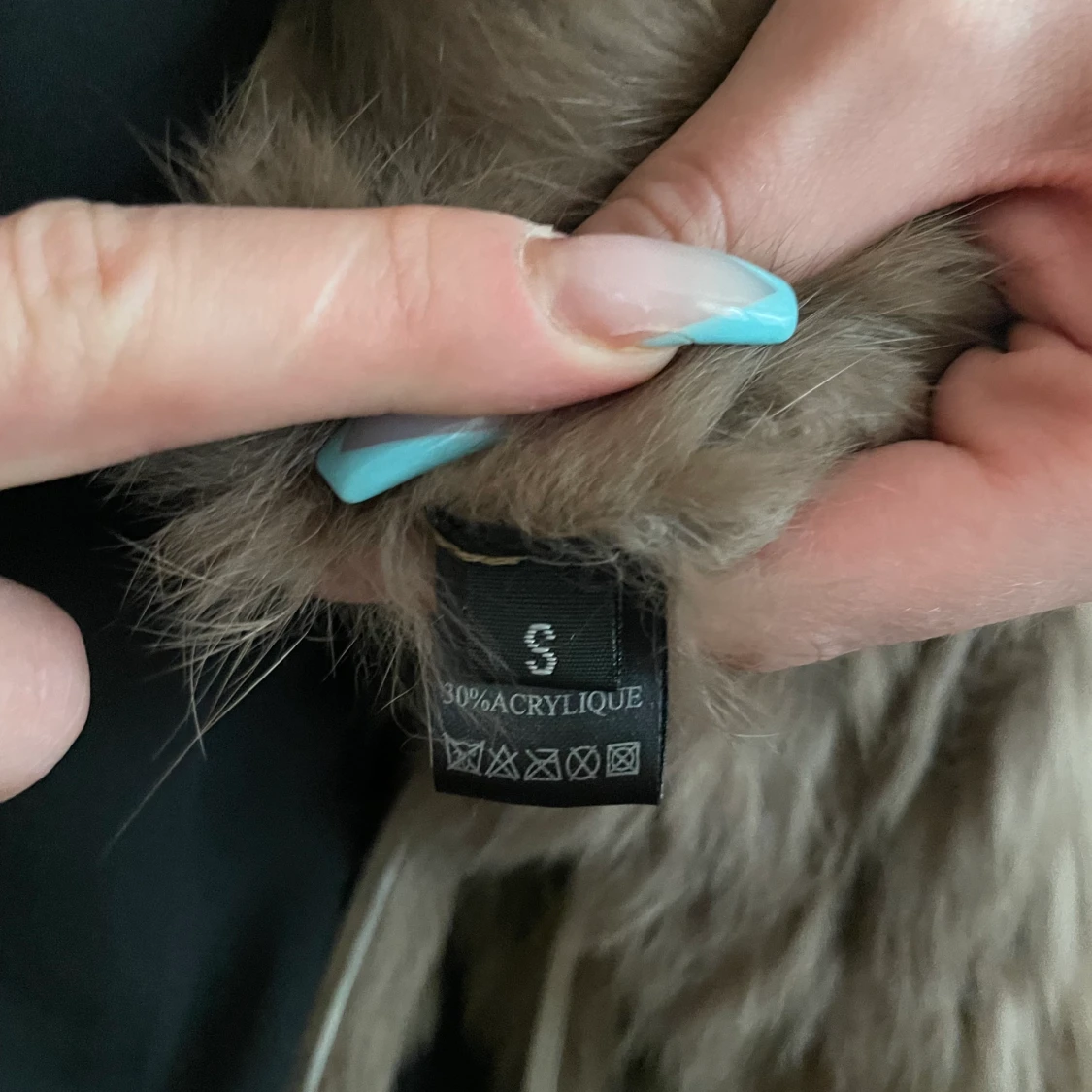 En äkta päls väst, storlek S - 91