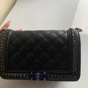 Väska  - Använd men fortfarande i bra skick!köpt i Spanien 