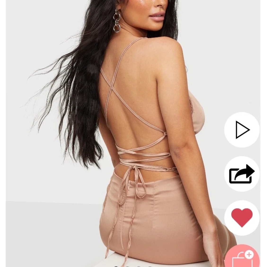 Nelly satinklänning