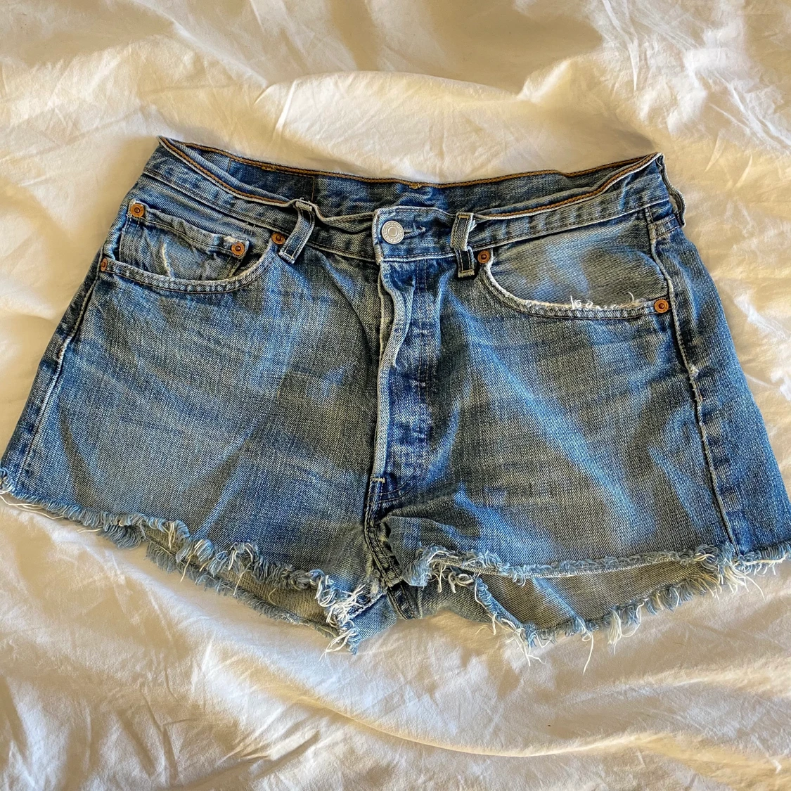 Levis shorts - 90
