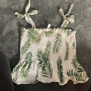 Slutsåldt linne från hm - Linne från hm storlek S