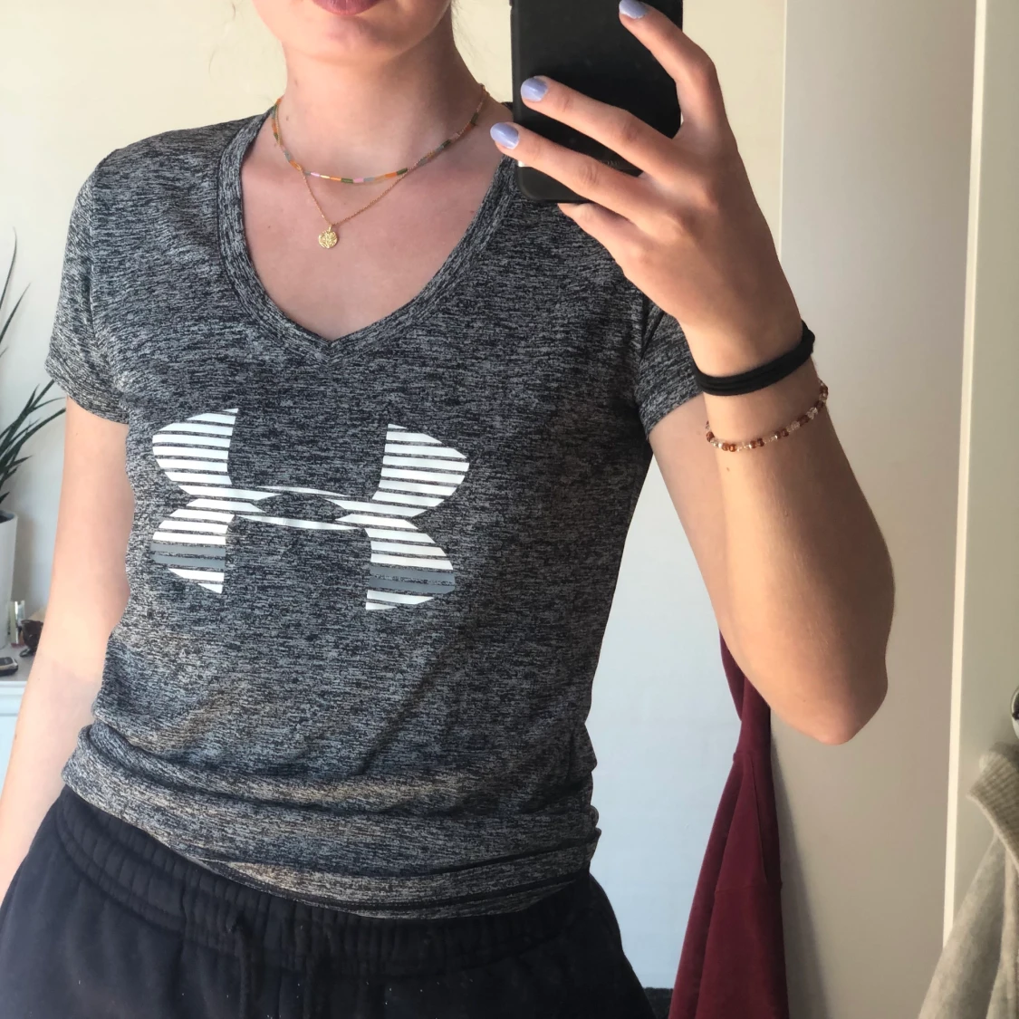 T shirt Under Armor gray