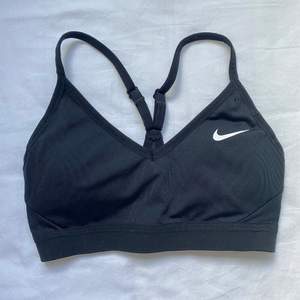Nike sport-bh strl XS. Säljs för 50kr + frakt☺️