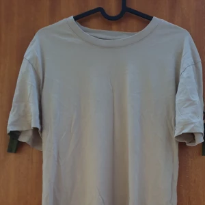 Tshirt - Skönt fast har inte varit så mycket använd 