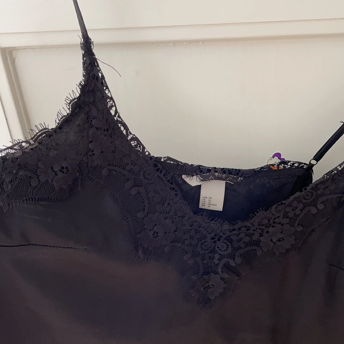 Svart spetslinne - 90