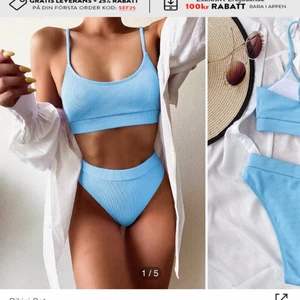 Bikini set från Shein - Storlek L men väldigt liten så passar folk som vanligtvis har S/M