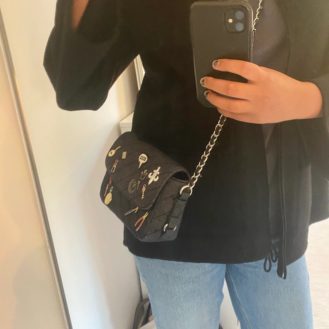 Väska med detalj - 91