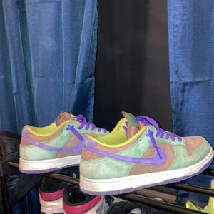 Nike dunk ugly duckling veneer  - Har inget behov av de längre, kan eventuellt mötas upp beroende på vart i Stockholm