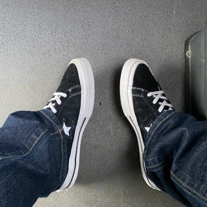 Converse  - Fina one star converse som är knappt använd, jätte fräscha till sommaren💓💓