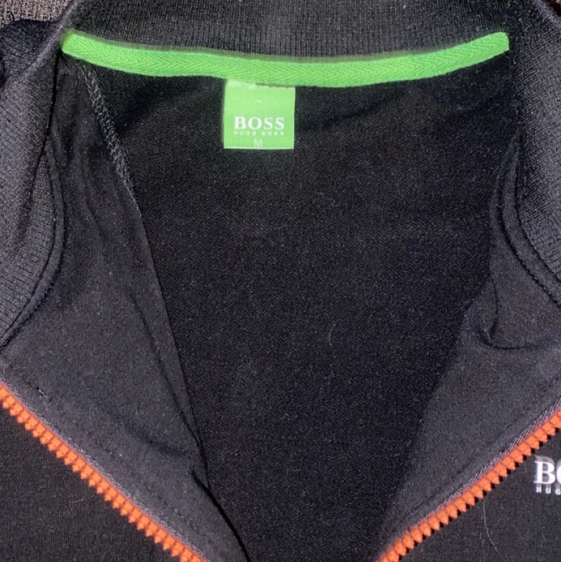 Hugo boss tröja skick 8/10 stl M - 90