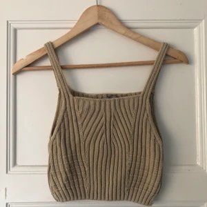 Stickat linne  - Helt oanvänd 