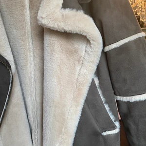 Nakd oversized jacka  - Felköp aldrig använd, beskrivs som grön hos nakd men jag skulle säga mer åt det bruna hållet 😊