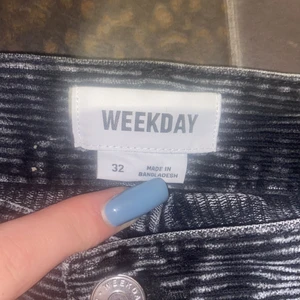 Weekday corduroy byxor - Storlek 32