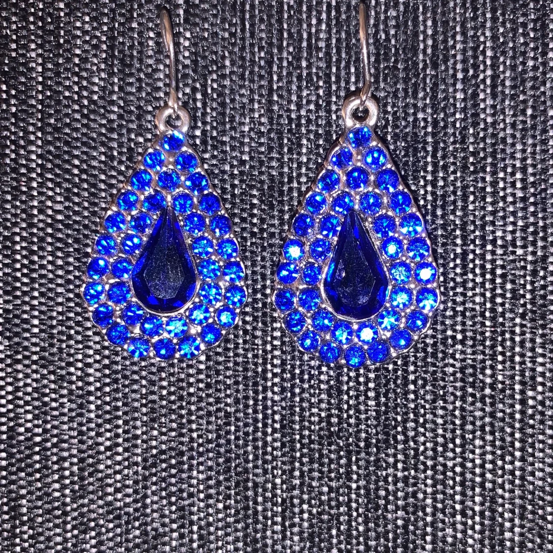 Blå örhängen  - 91