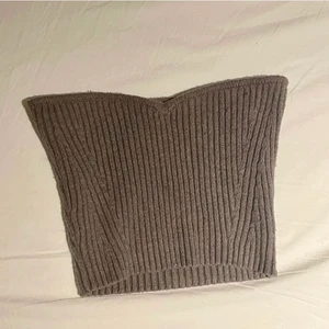 !!SÖKER!! denna topp - !SÖKER! denna topp från zara❤️ skriv privat om du säljer❤️❤️❤️ SÖKER I STRLK S!