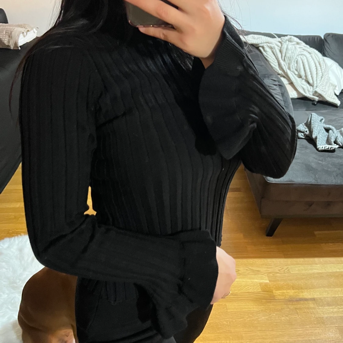 Svart polotröja 